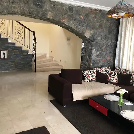 Bellsace וילה Bellapais